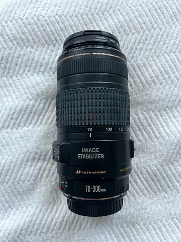 Canon EF 70-300mm f/4-5.6 IS USM – Telephoto Zoom Lens