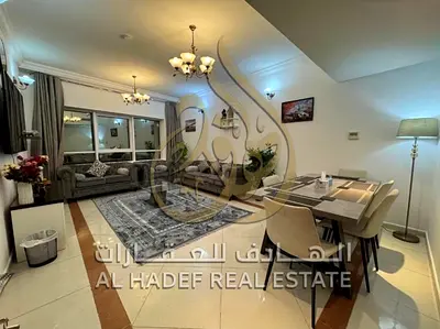 🏡✨ فرصة سكن مميزة في الممزر – الشارقة ✨🏡  🔥 غرفتين وصالة + ستور بمساحة رائعة وتصميم عملي 🏢 داخل برج حديث وجديد كلياً 🏊‍♂️ جيم متكامل + مسبح + قاع