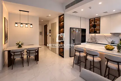 Fully Upgraded | VOT | Close to Pool and Park