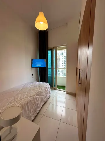 Private Soundproof Partition are available, near to Sobha metro station For Executives Gentlemen