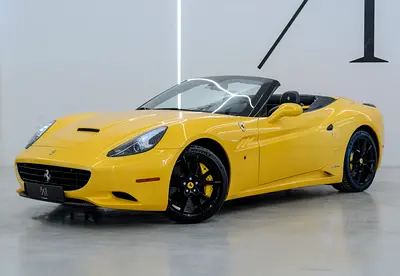 2013 Ferrari California, With Service Contract, Excellent Condition GCC Specs