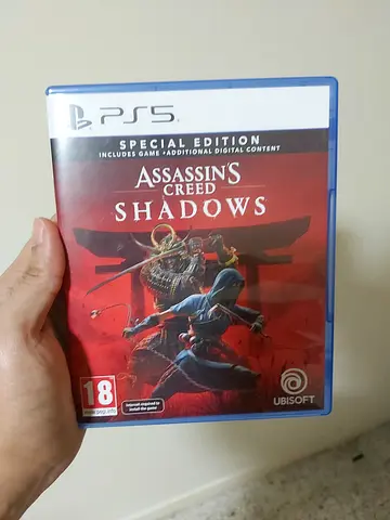 Assassins Creed Shadows (PS5) - Physical Disc, Like New