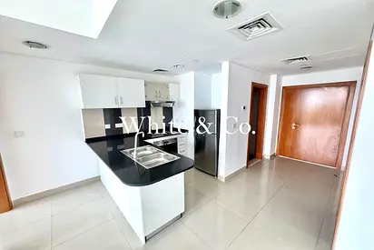 Upgraded unit - Vacant Now - Hot Unit-