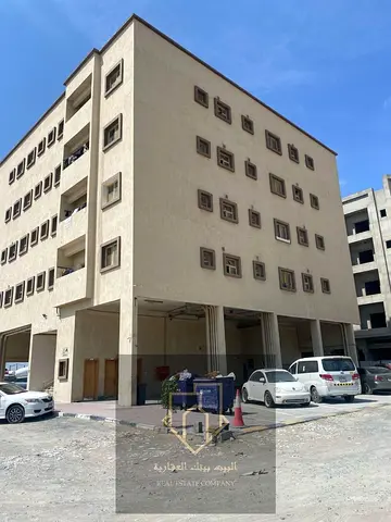 موقع ممتاز | استثمار مضمون | سعر رائع | واجهه مميزة