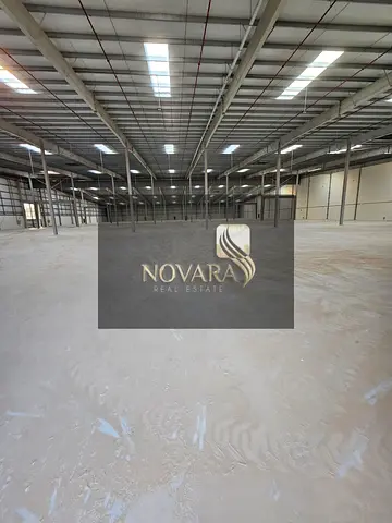 A spacious warehouse with a total area of ​​95,207 square feet is available in a strategic location within the new industrial area of ​​Umm Al Quwain.