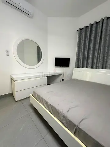 Private Room in Jumeirah with own Bathroom