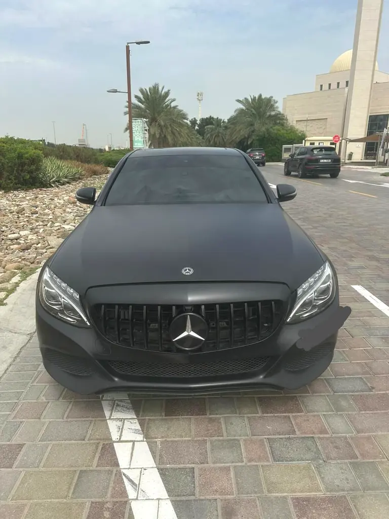 Mercedes-Benz C-Class 2018 — photo 1 of 6