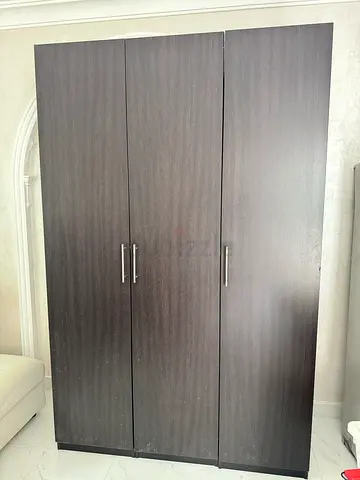 Dark Wood 3-Door Wardrobe with Shelves and Drawers