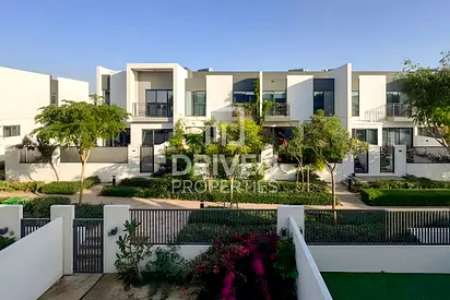 Open Layout Single Row | Hot Deal Villa | Vacant