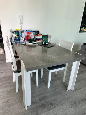 Dining table and 4-chairs for sale
