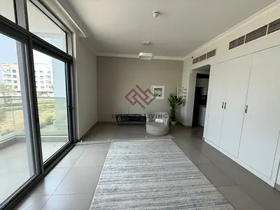 Luxurious Apartment | Covered Parking |