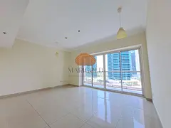 AVAILABLE NOW | SPACIOUS | LOW FLOOR