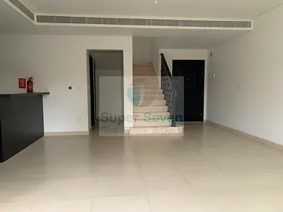 TYPE B || CORNER || SINGLE ROW || SPACIOUS