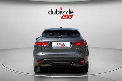 2019 Jaguar F-PACE photo 7