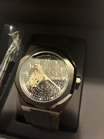 Men’s automatic watch