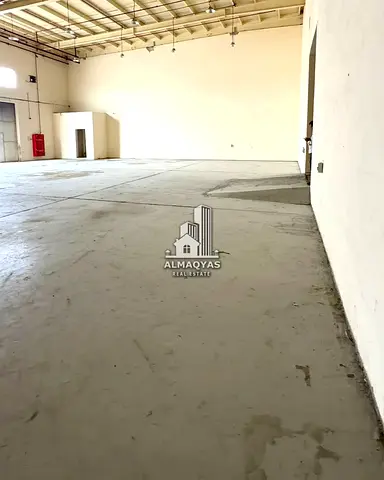 8400 square feet Warehouse for Rent | Ideal for Factory & Workshops