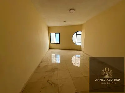 أكبر وأجمل - شقة 3 غرف وصالة - بإطلالة بحرية - ىمباشرة على كورنيش عجمان - النخيل - تكييف مركزي - ومساحات واسعة جداً -ىموقع مميز - بسعر 45 ألف فقط