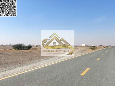 ارض سكنى بالمنامة 8 موقع مميز اول قطعة عالاسفلت