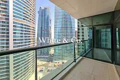 Spacious Unit | High Floor | Investment