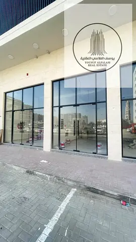 محلين 1000 قدم الحميدية شارع رئيسي 75 الف لكل محل عجمان
