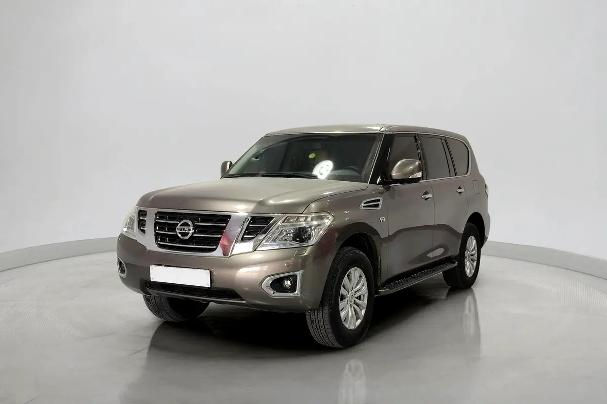 Nissan Patrol 2015 — photo 1 of 14