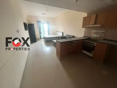 استوديو في النعيمية تاور C، مساحة 686 قدم، بدون باركينج، للبيع كاش 260 ألف، موقع مميز في عجمان.