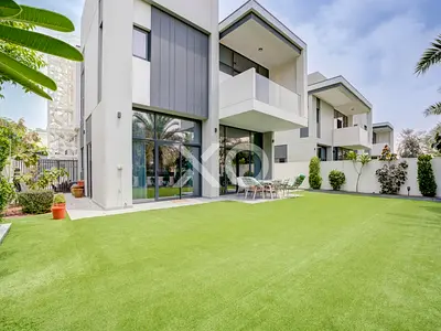 Park Backing | Available June | Type B