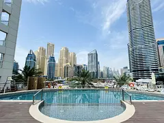 Stylish 1-Bedroom Apartment with Balcony Overlooking Marina
