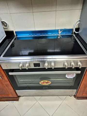 Stainless Steel Freestanding Oven with Gas Cooktop - Good Working Condition