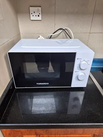 Tornado Compact Microwave - White, Good Working Condition