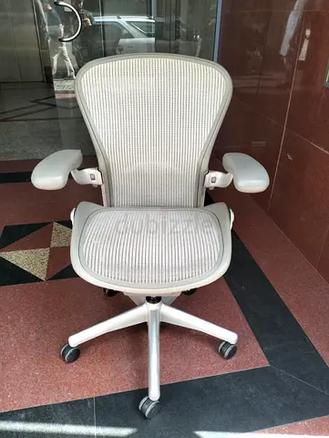 For selling Herman Miller Aeron chair size B and C Fully Loaded available