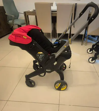 Doona+ Car Seat Stroller Combo (red) - Used, Good Condition