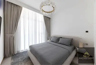 Canal View | Fully Furnished | Close to Metro