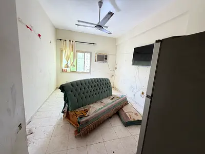 HOT Offer Spacious 1bhk apartment rent only 22000AED Yearly