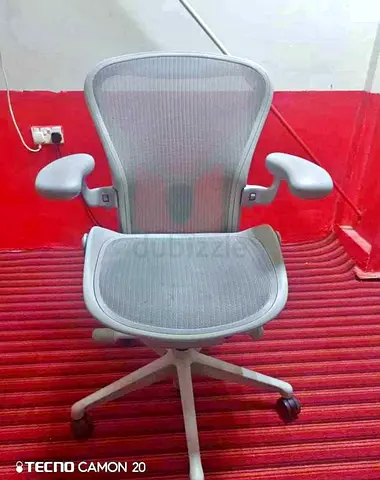 Herman Miller Remastered size B for selling