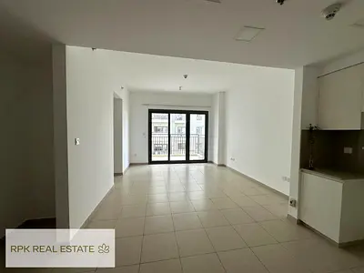 PRIME LOCATION | VACANT | Ready to Move-in