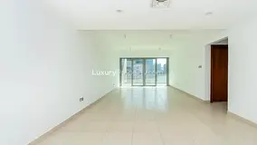 Bright And Spacious | Apartment | With Balcony
