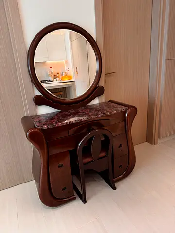 Timeless Vintage Solid Wood Vanity with Marble Top  Mirror – Classic Statement Piece