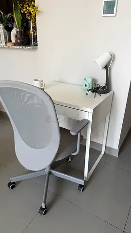 Study Table with Chair and Lamp