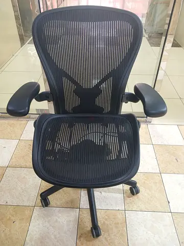 Selling Herman Miller Aeron Chair Size B And C