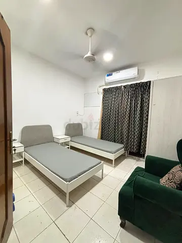 Bedspace for Muslim Pakistani and Indian ladies in Abu shagara