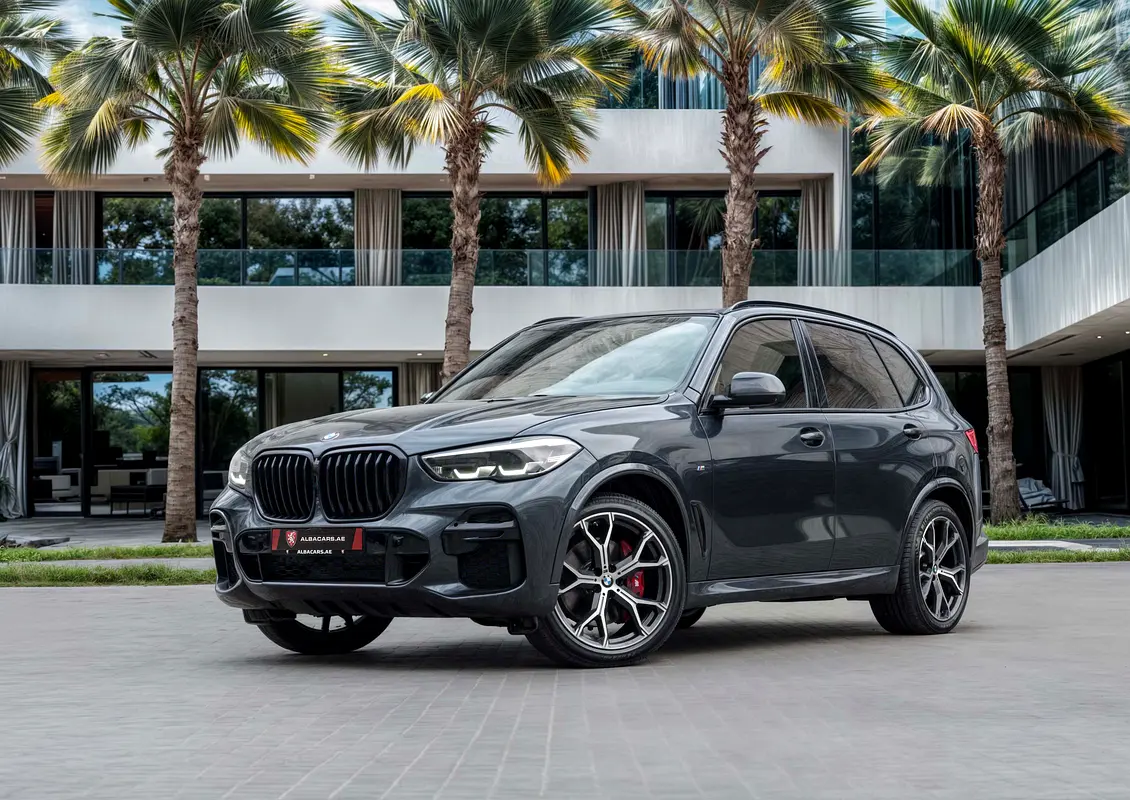 BMW X5 2023 — photo 1 of 14