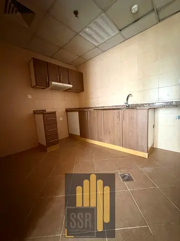 PRIME LOCATION 1 MONTH FREE 34K/1,36K/6CHQ EASY ACCESS 2 STADIUM METRO BY BUS CLOSE 2 DXB-SHJ BORDER