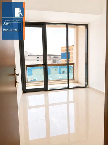 1BHK Available for Families - 3-Min Walk to Metro Station