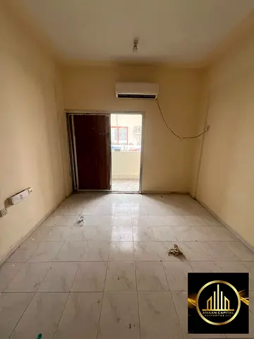 غرفه وصاله للايجار  مجدده ، تكييفات سبليت