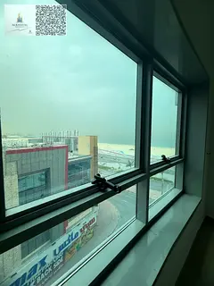 3bhk big size for rent in corniche tower for yearly rent