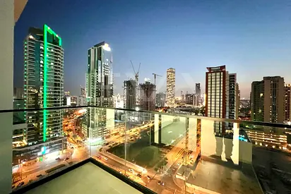 COMMUNITY VIEW | SPACIOUS BALCONY | MODERN