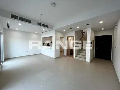 Ready To Move In | Spacious Single Row Villa