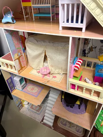 Dollhouse