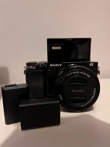 Used (new) Sony A6100 for sale